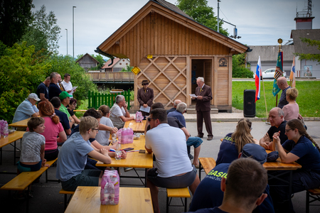NOVI ČEBELNJAK NA ŠKOFLJICI JE PROSTOR ZNANJA, TRADICIJE IN SODELOVANJA